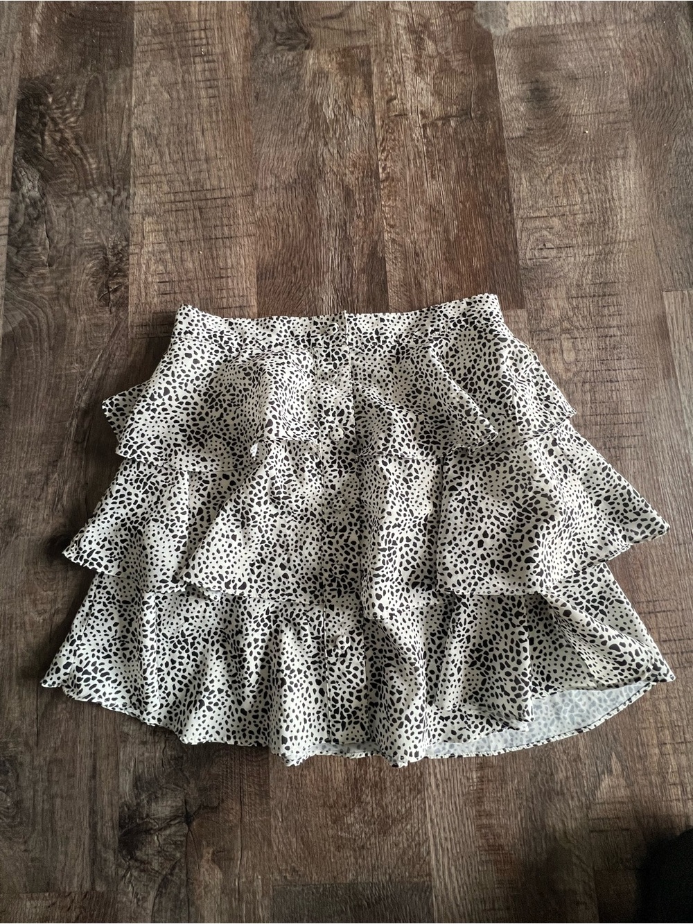 Very J Black & White Ruffled Mini Skirt